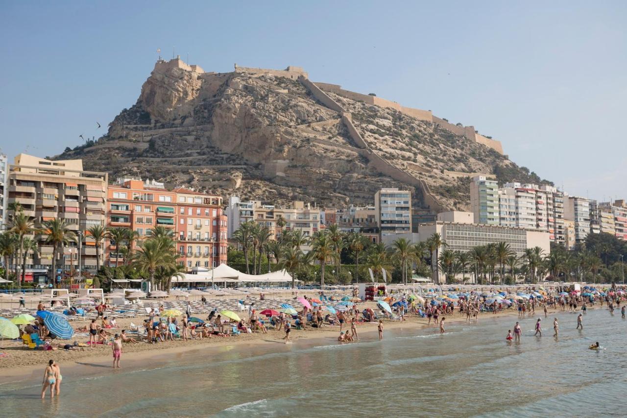 Charlot Center Apartment II Alicante Bagian luar foto