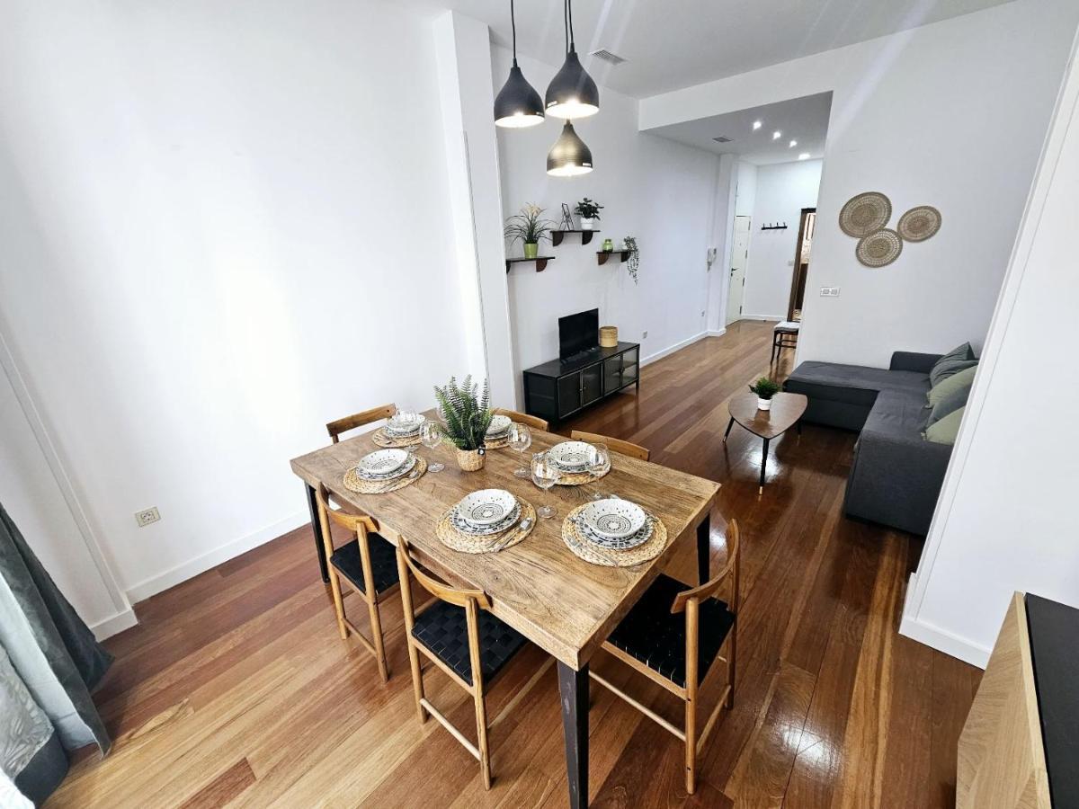 Charlot Center Apartment II Alicante Bagian luar foto